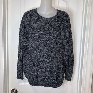 Alinfu Black & Cream Sweater NWT